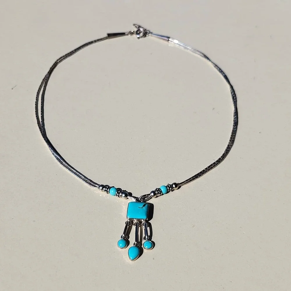 Vintage Q.T. 925 Sterling Silver Turquoise Liquid Silver Pendant Necklace